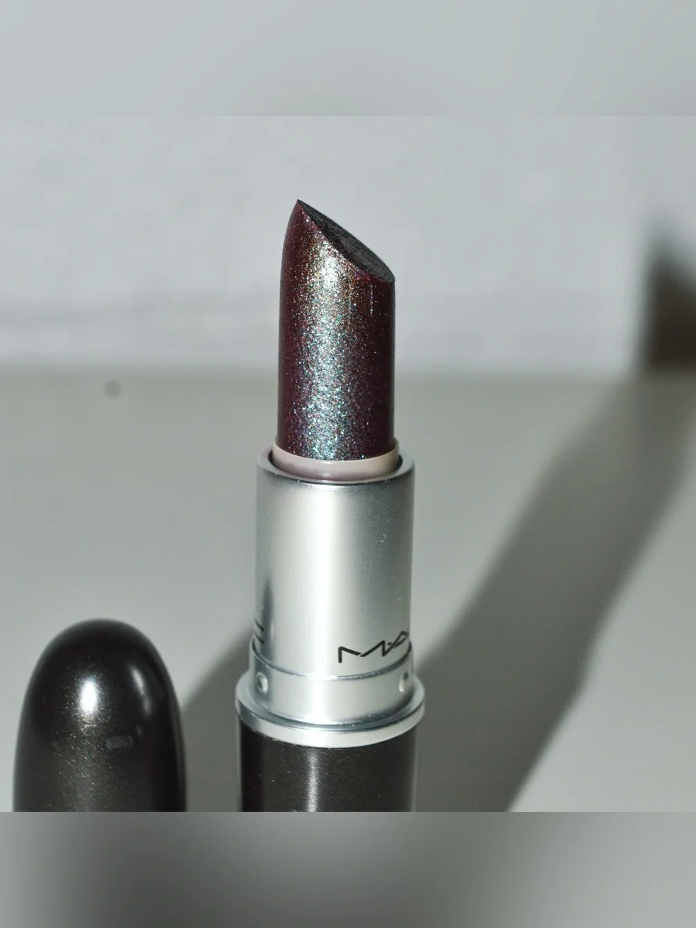 MAC Cosmetics Frost Lipstick *ON AND ON* Discontinued Original Formula & VHTF